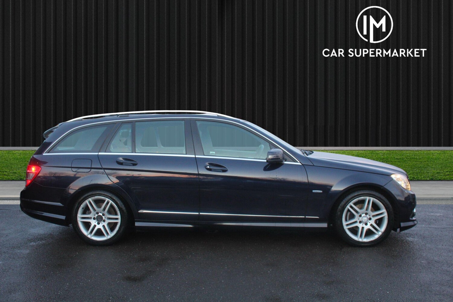 Used Mercedes-Benz C Class 2010 for sale - 77574314: Photo 8