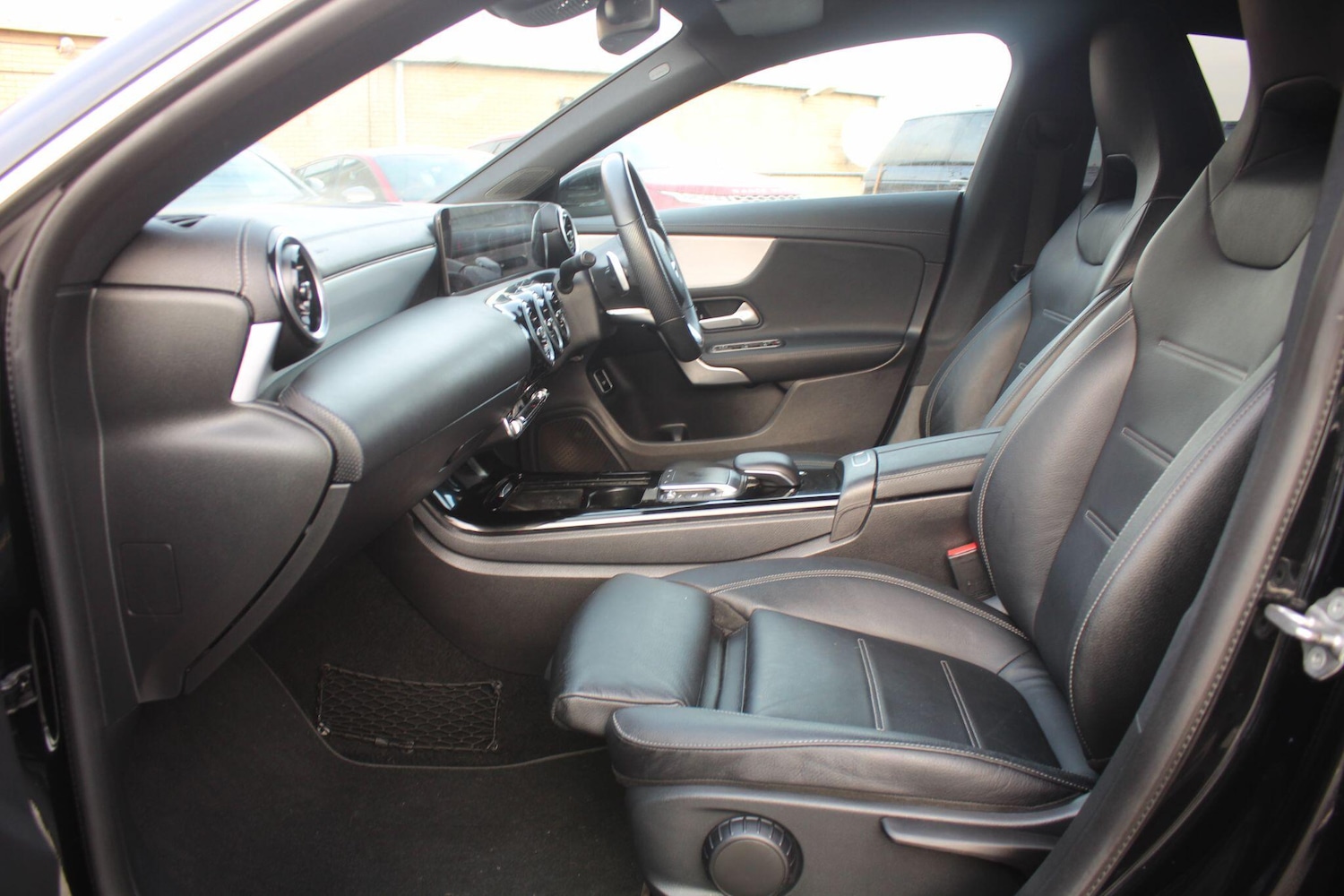 Used Mercedes-Benz CLA 2020 for sale - 76398197: Photo 25