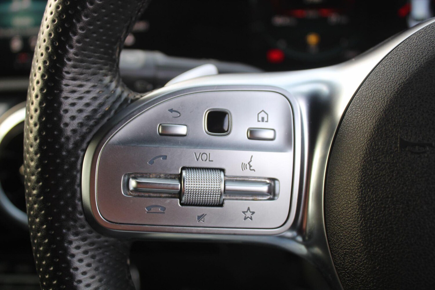 Used Mercedes-Benz CLA 2020 for sale - 76398197: Photo 28