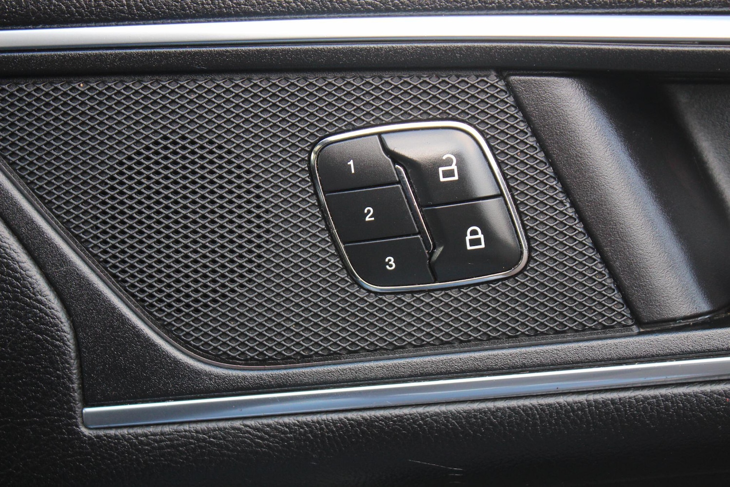 Used Ford Galaxy 2016 for sale - 76912998: Photo 33