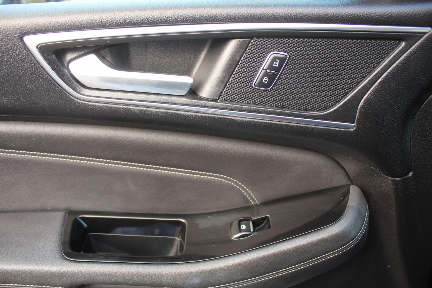 Used Ford Galaxy 2016 for sale - 76912998: Photo 42