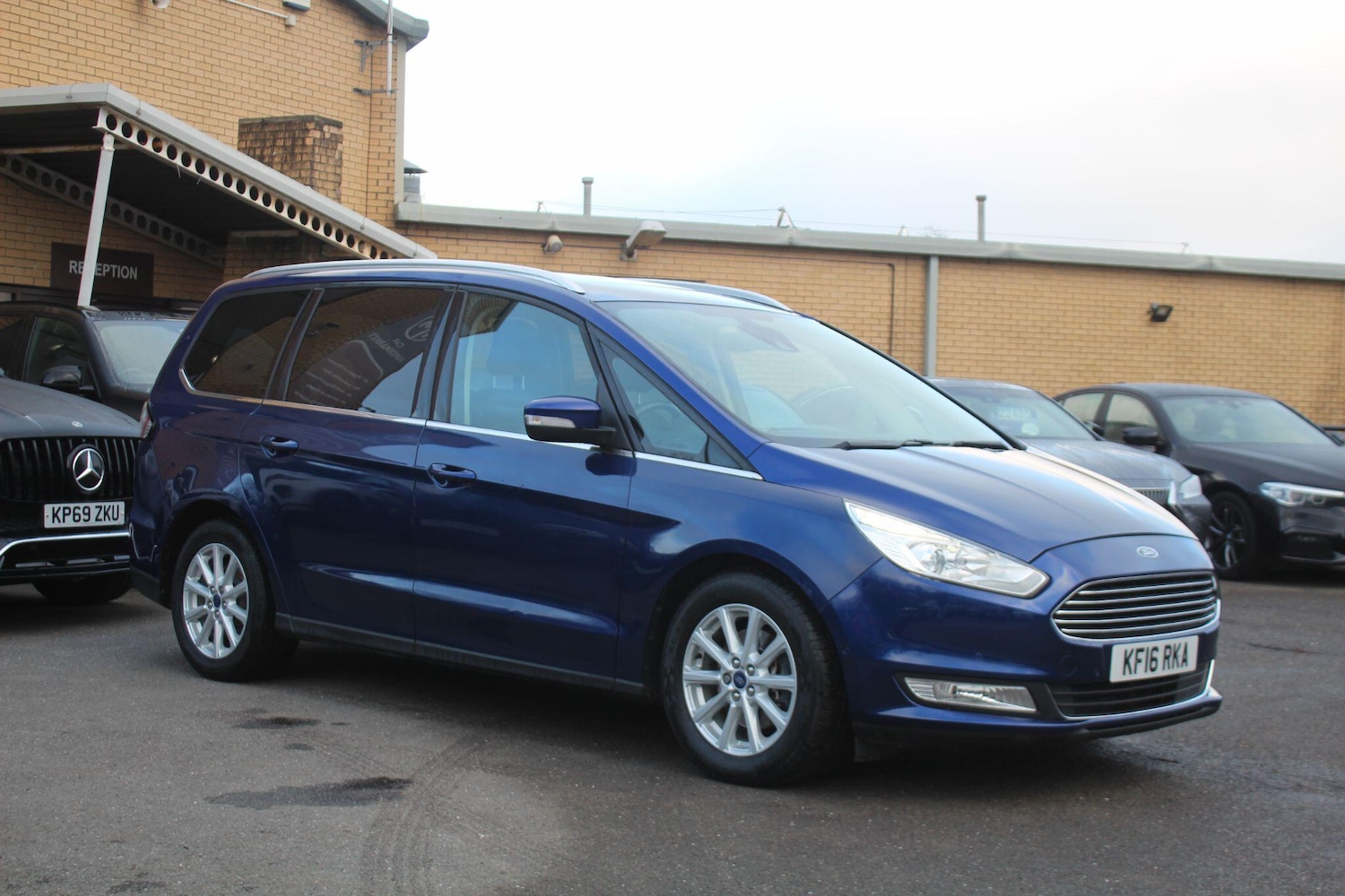 Used Ford Galaxy 2016 for sale - 76912998: Photo 5