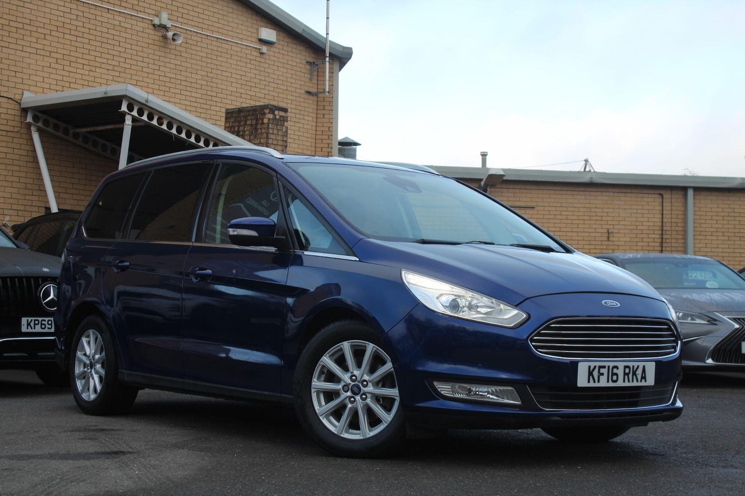 Used Ford Galaxy 2016 for sale - 76912998: Photo 7