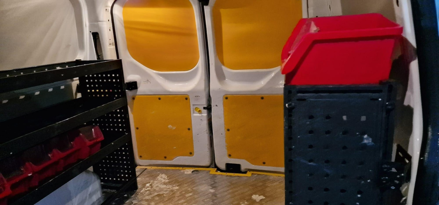 Used Ford Transit Custom for sale - 76997320: Photo 15