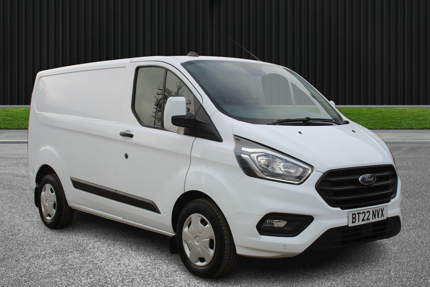 Used Ford Transit Custom for sale - 76997320: Photo 3