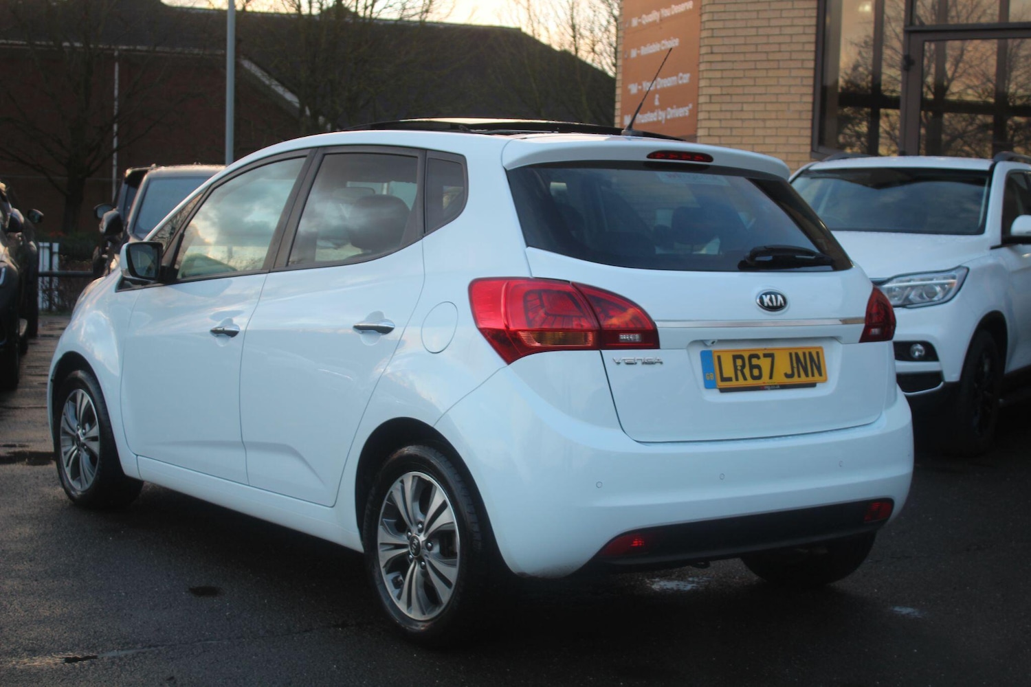 Used Kia Venga 2017 for sale - 77238401: Photo 12