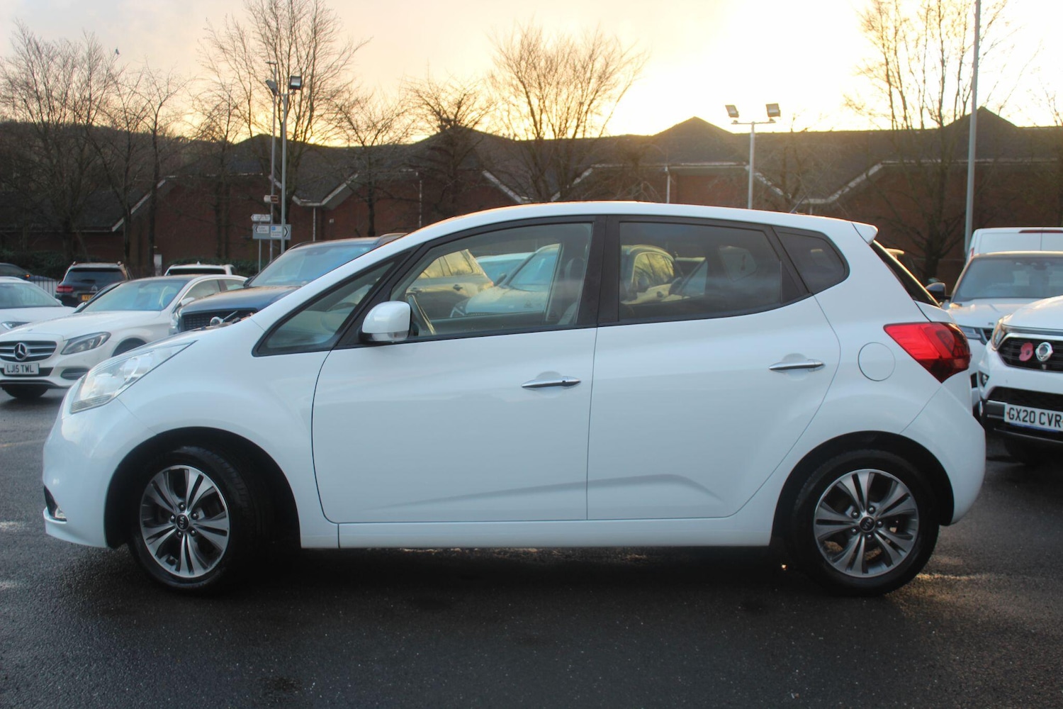 Used Kia Venga 2017 for sale - 77238401: Photo 15