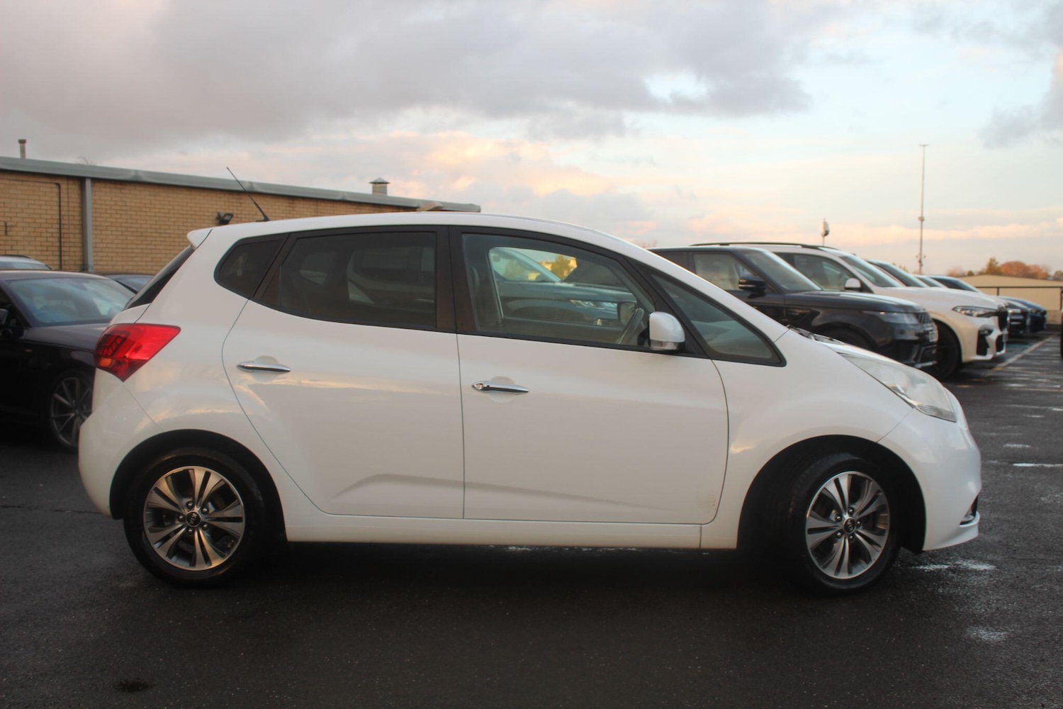 Used Kia Venga 2017 for sale - 77238401: Photo 21