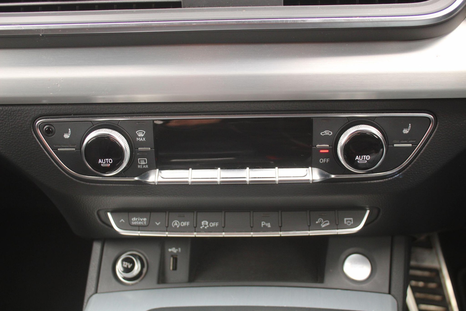 Used Audi Q5 2018 for sale - 76989784: Photo 24