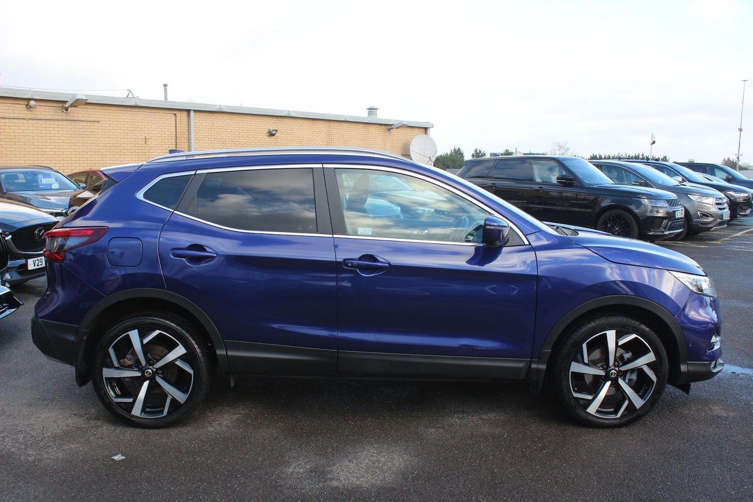 Used Nissan Qashqai 2017 for sale - 76898978: Photo 14