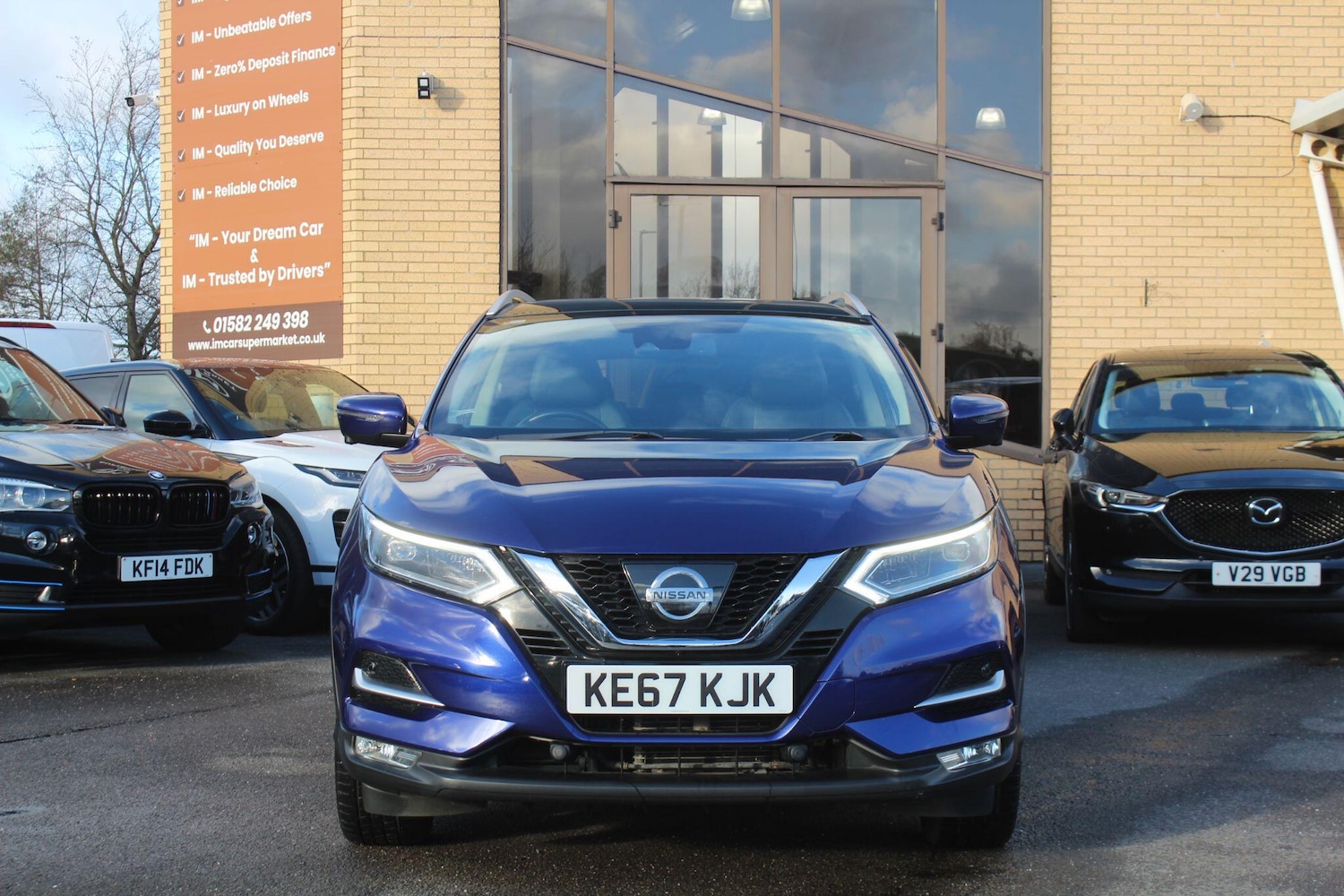 Used Nissan Qashqai 2017 for sale - 76898978: Photo 2