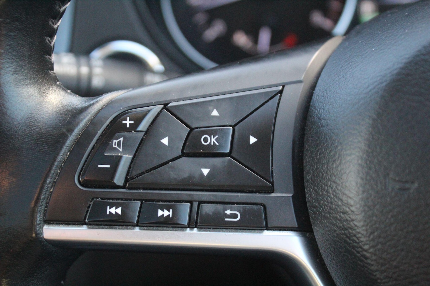 Used Nissan Qashqai 2017 for sale - 76898978: Photo 44