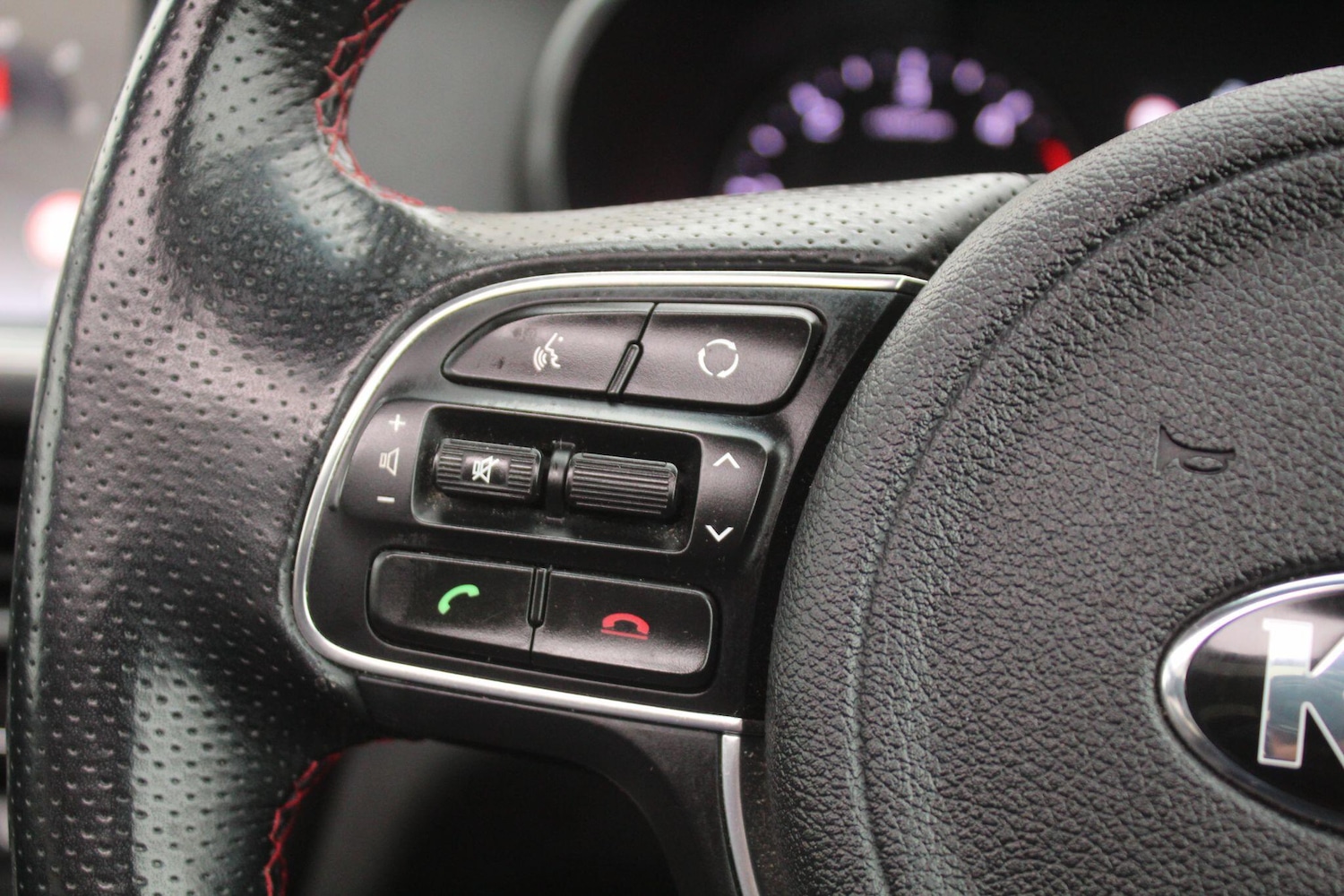 Used Kia Optima 2017 for sale - 76996629: Photo 40