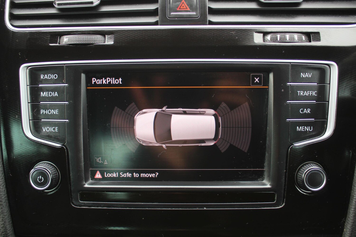 Used Volkswagen Golf 2016 for sale - 76380532: Photo 30