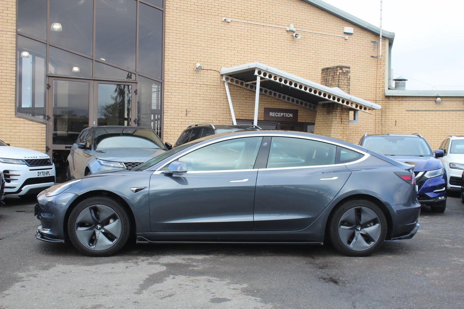 Used Tesla Model 3 2019 for sale - 77109246: Photo 17