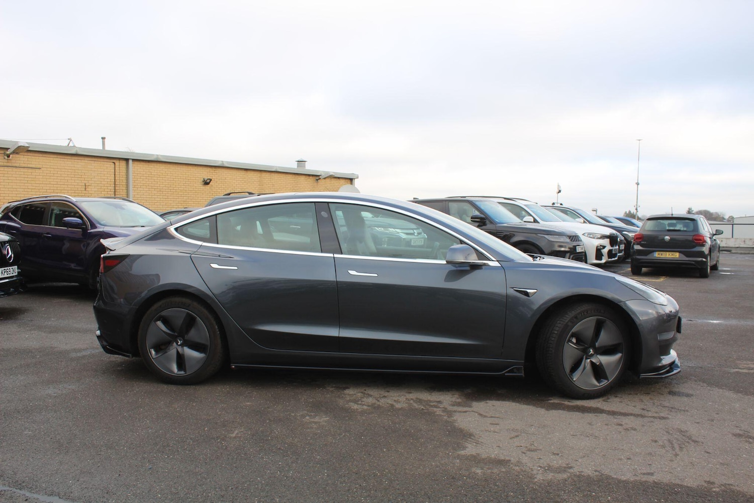 Used Tesla Model 3 2019 for sale - 77109246: Photo 21
