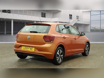 Used Volkswagen Polo 2019 for sale - 77066580: Photo