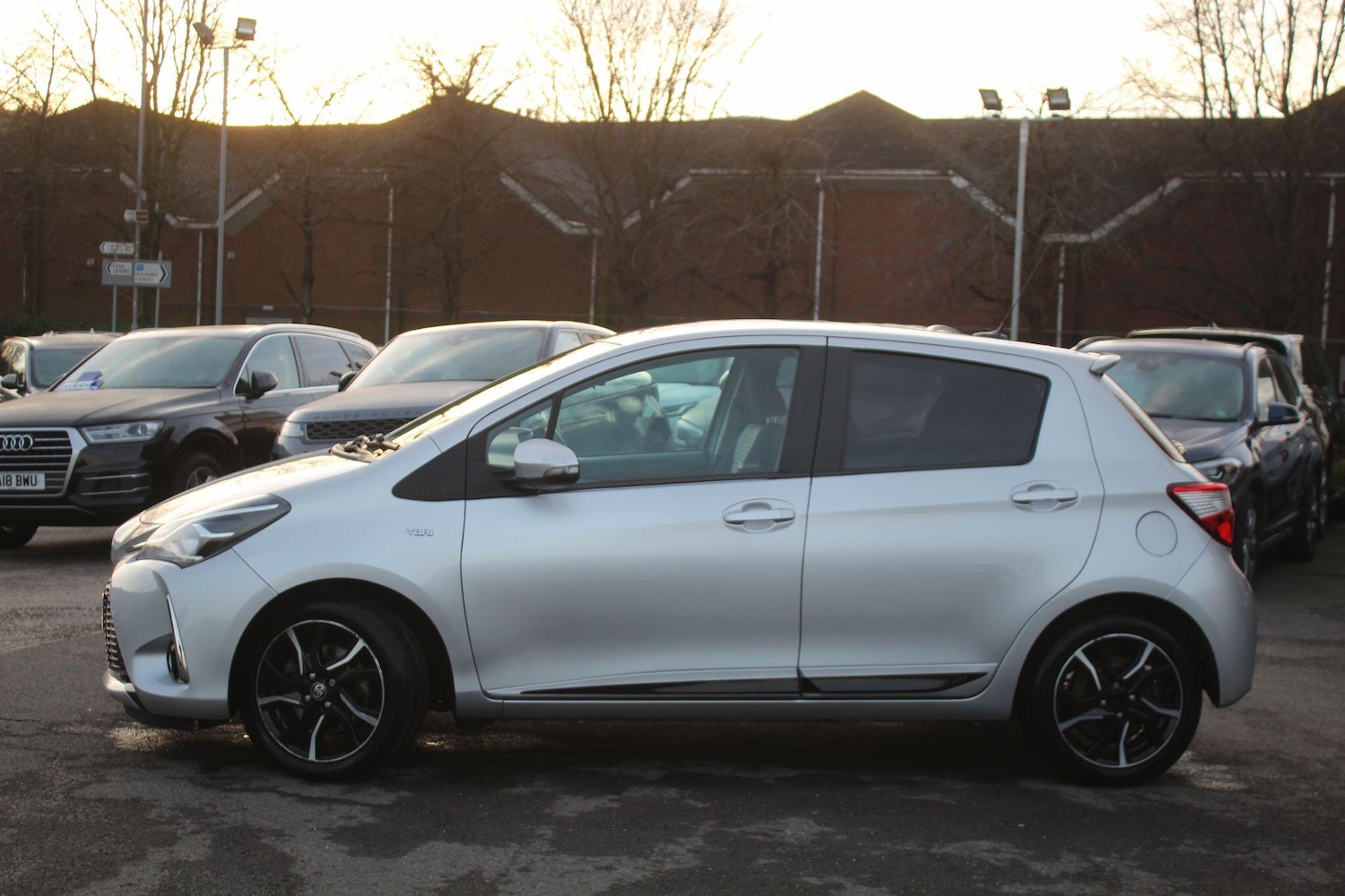 Used Toyota Yaris 2018 for sale - 76936702: Photo 14