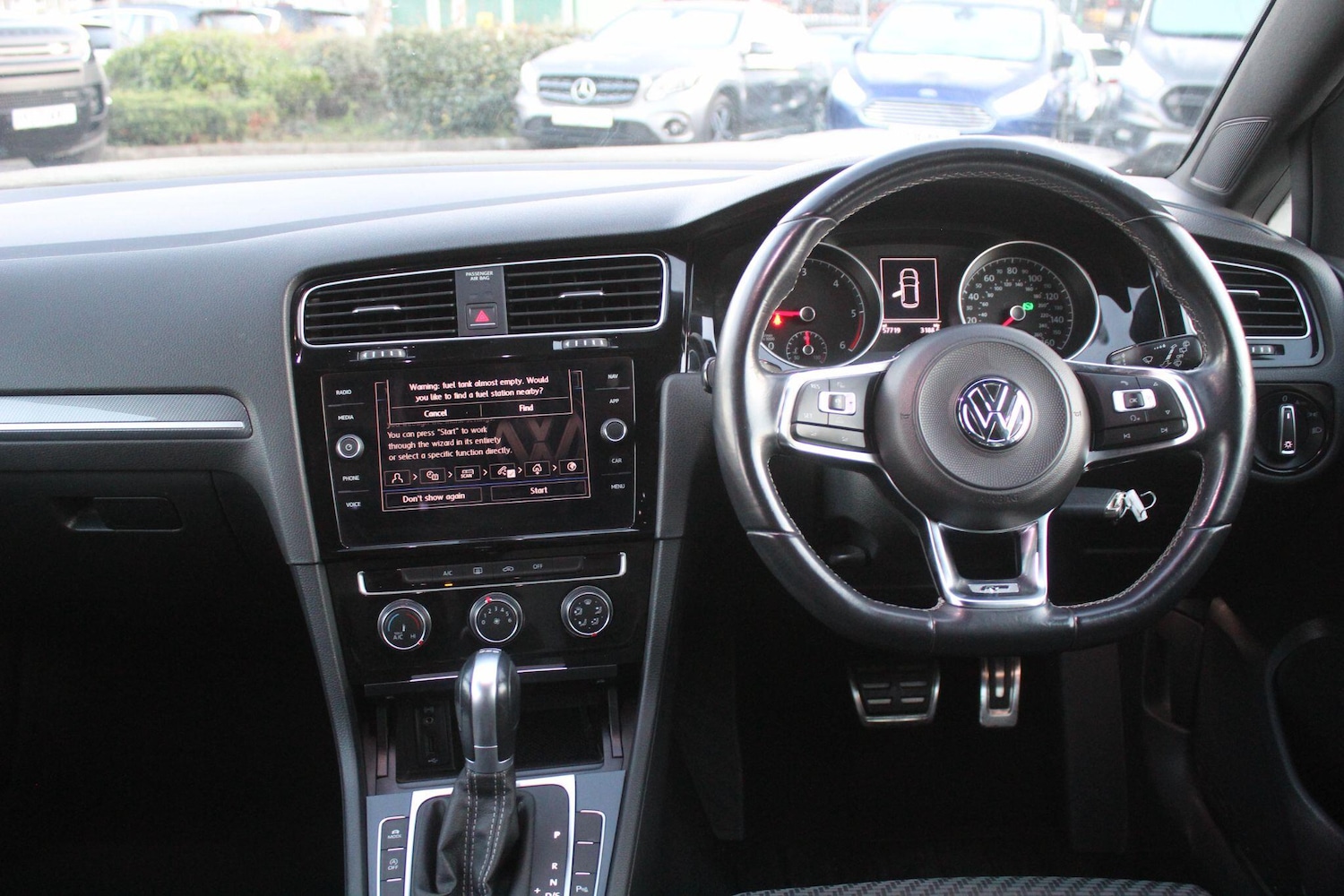 Used Volkswagen Golf 2018 for sale - 77015815: Photo 18