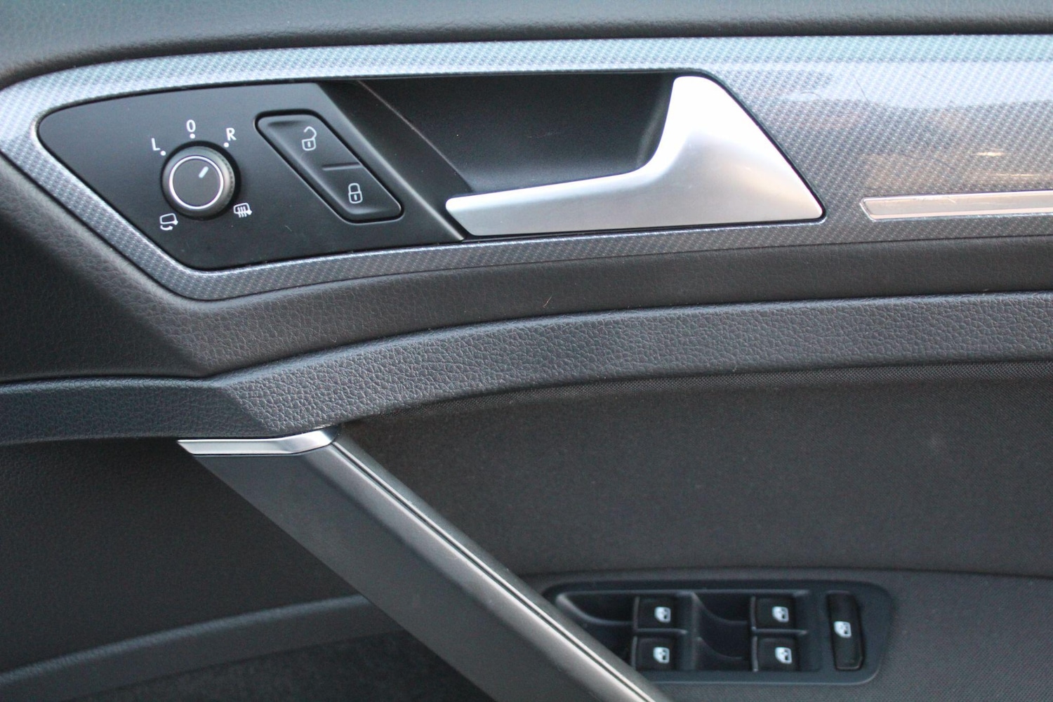 Used Volkswagen Golf 2018 for sale - 77015815: Photo 22