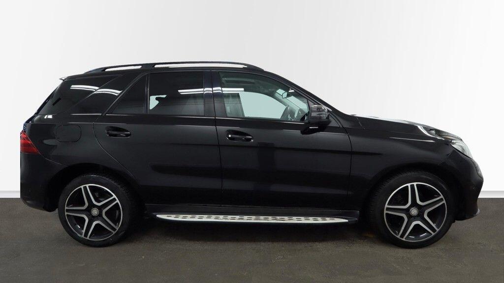 Used Mercedes-Benz GLE 2016 for sale - 77216364: Photo 3