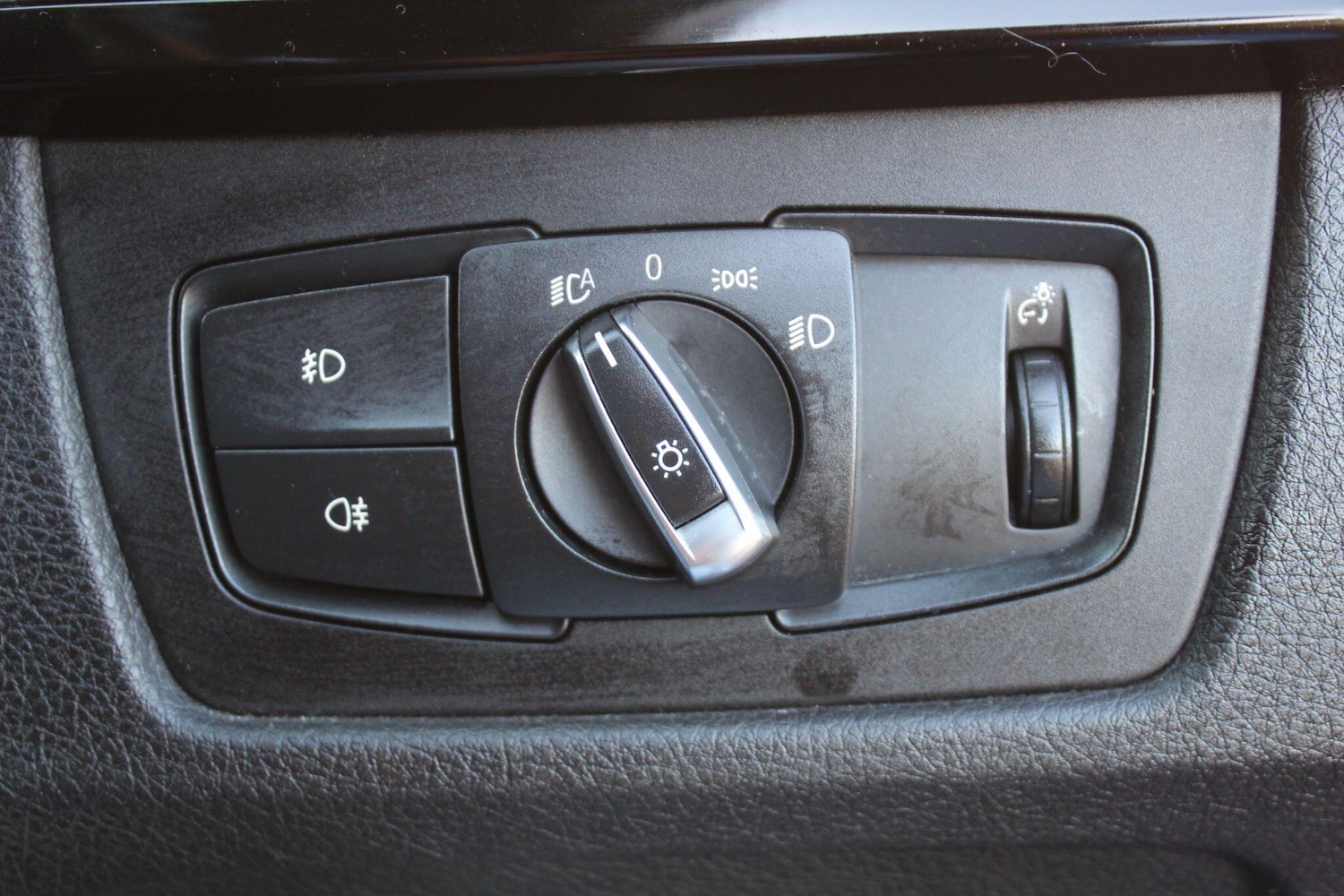 Used BMW 3 Series 2017 for sale - 76839395: Photo 35