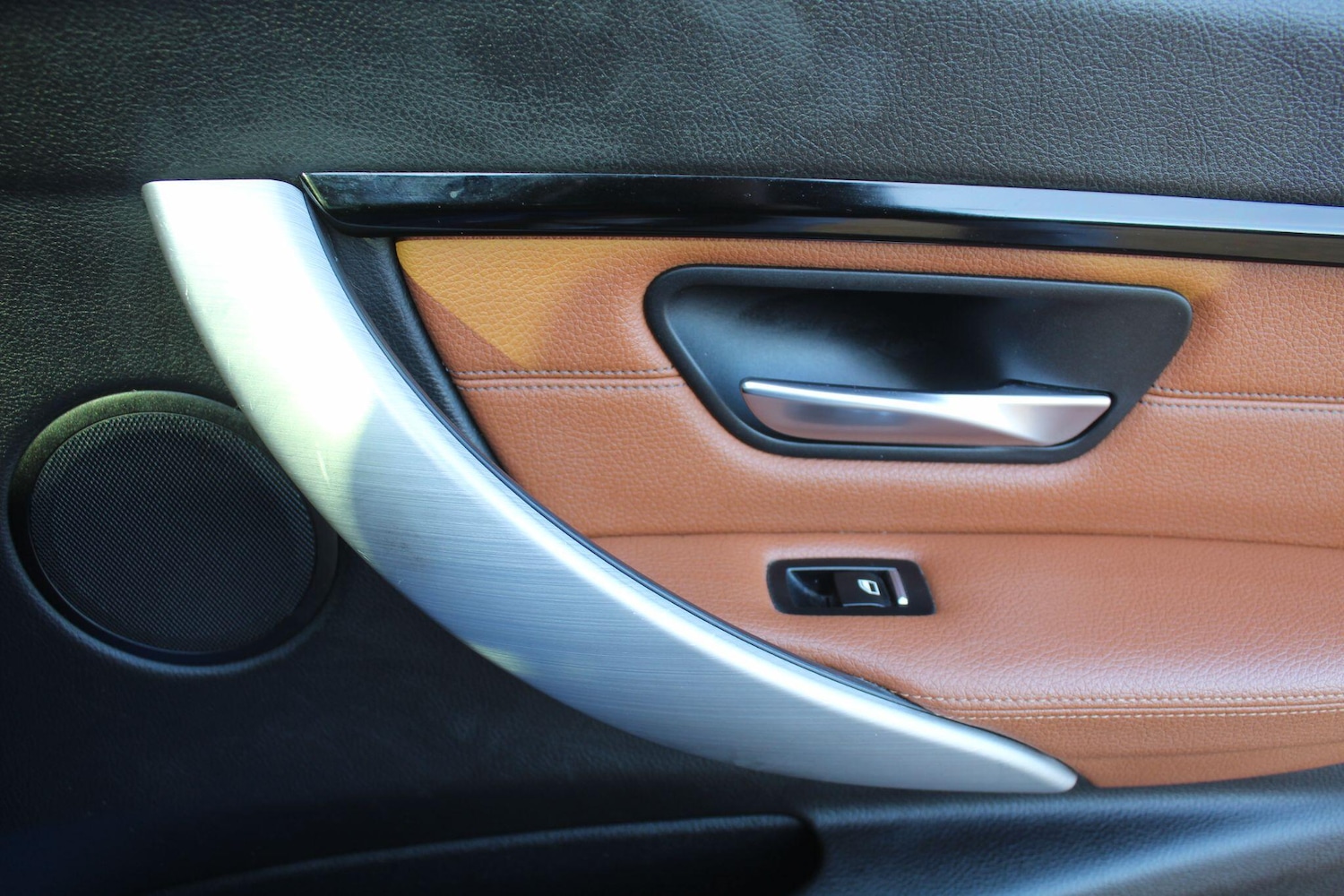 Used BMW 3 Series 2017 for sale - 76839395: Photo 39