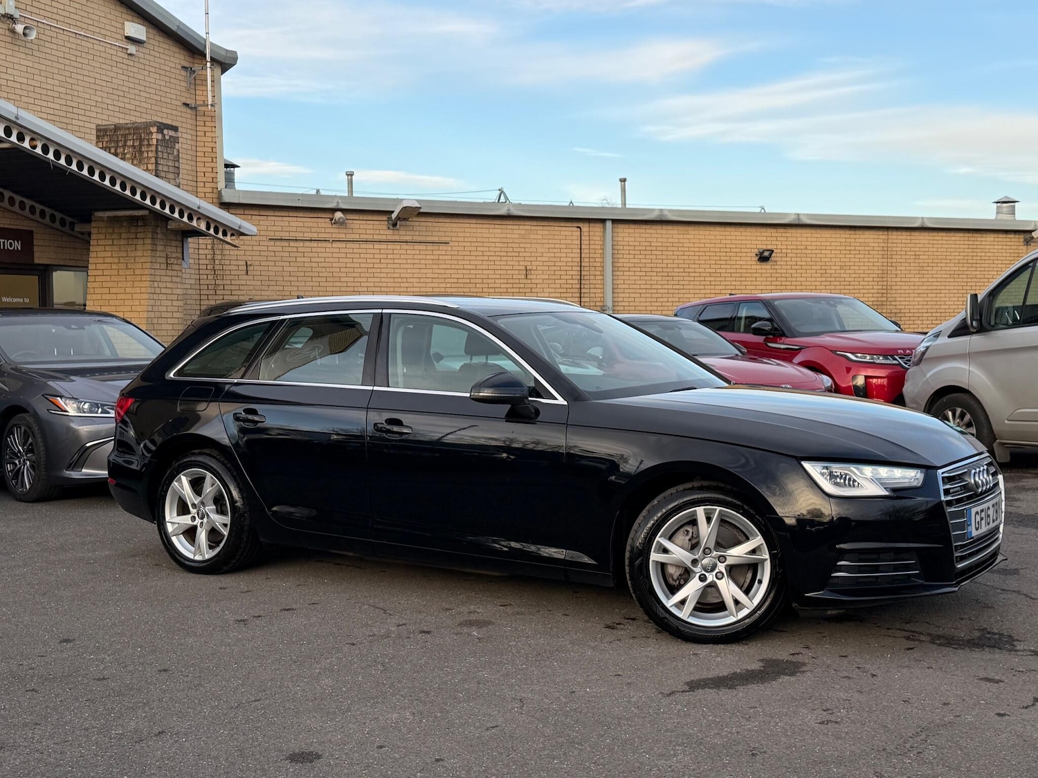 Used Audi A4 2016 for sale - 76912799: Photo 24