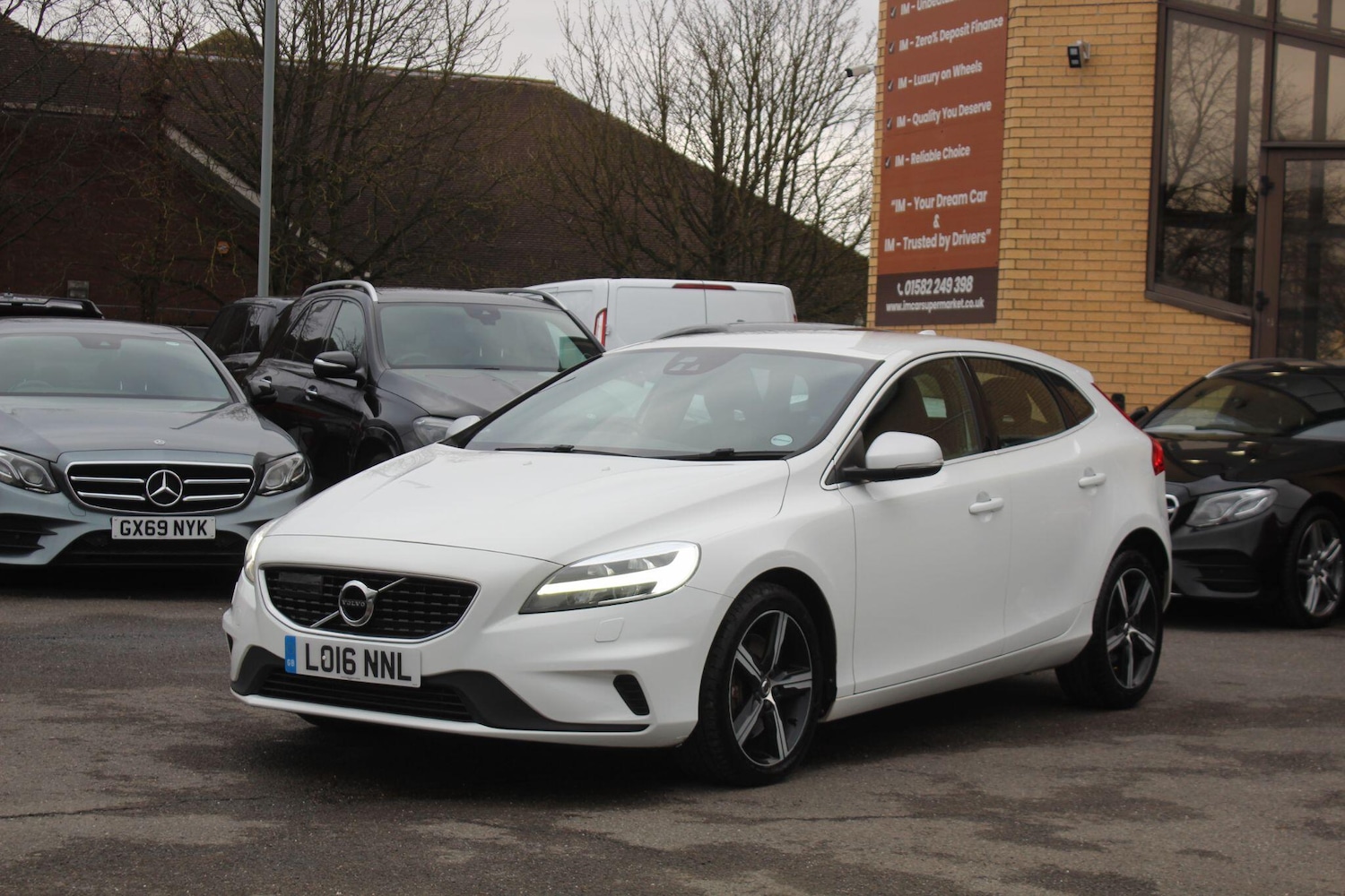 Used Volvo V40 2016 for sale - 76701597: Photo 13