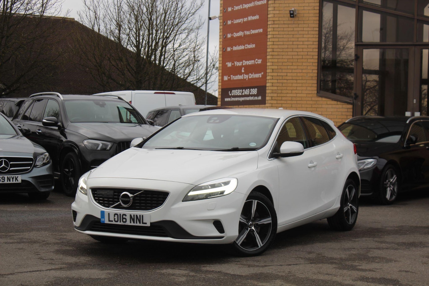 Used Volvo V40 2016 for sale - 76701597: Photo 15