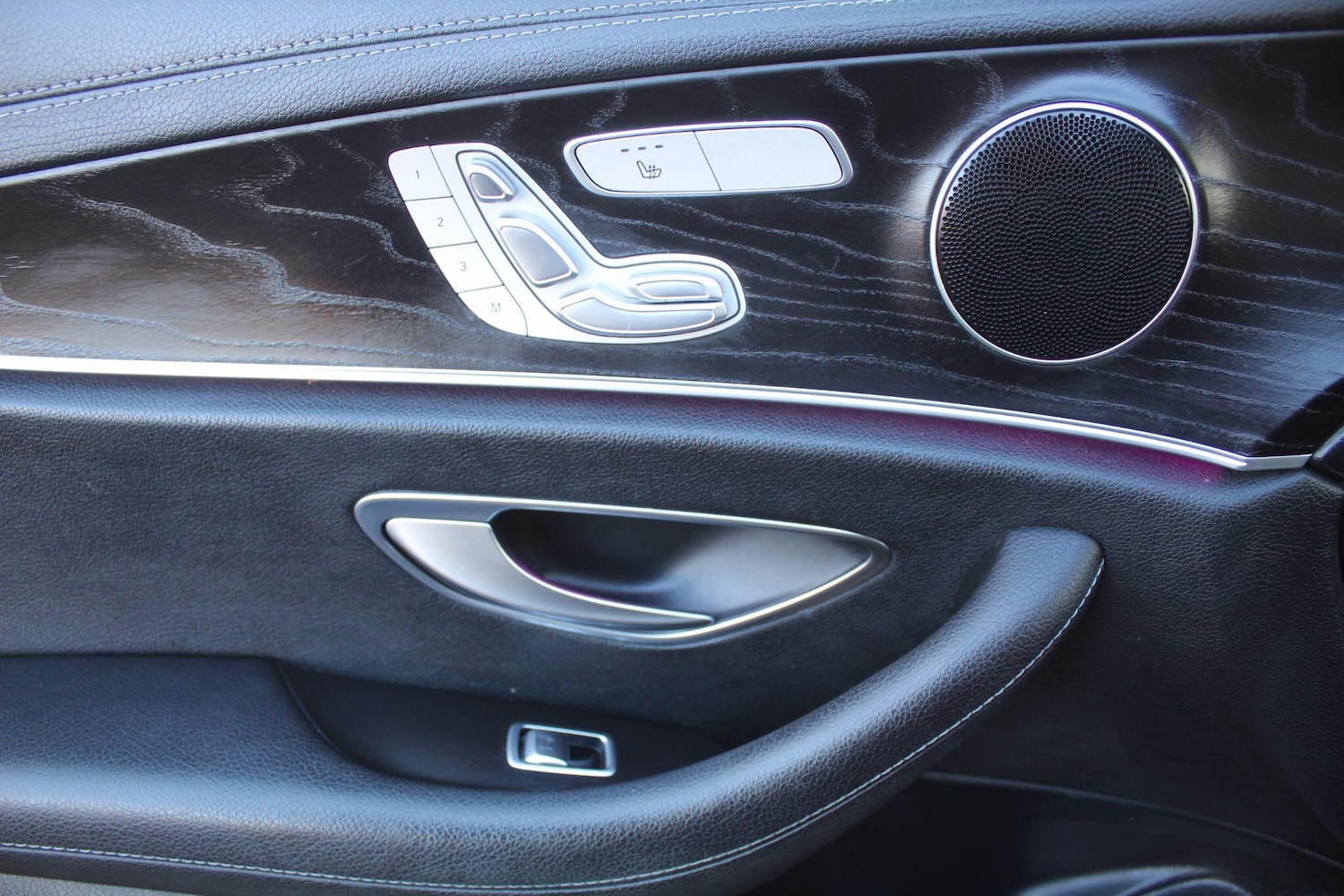 Used Mercedes-Benz E Class 2019 for sale - 76993165: Photo 29