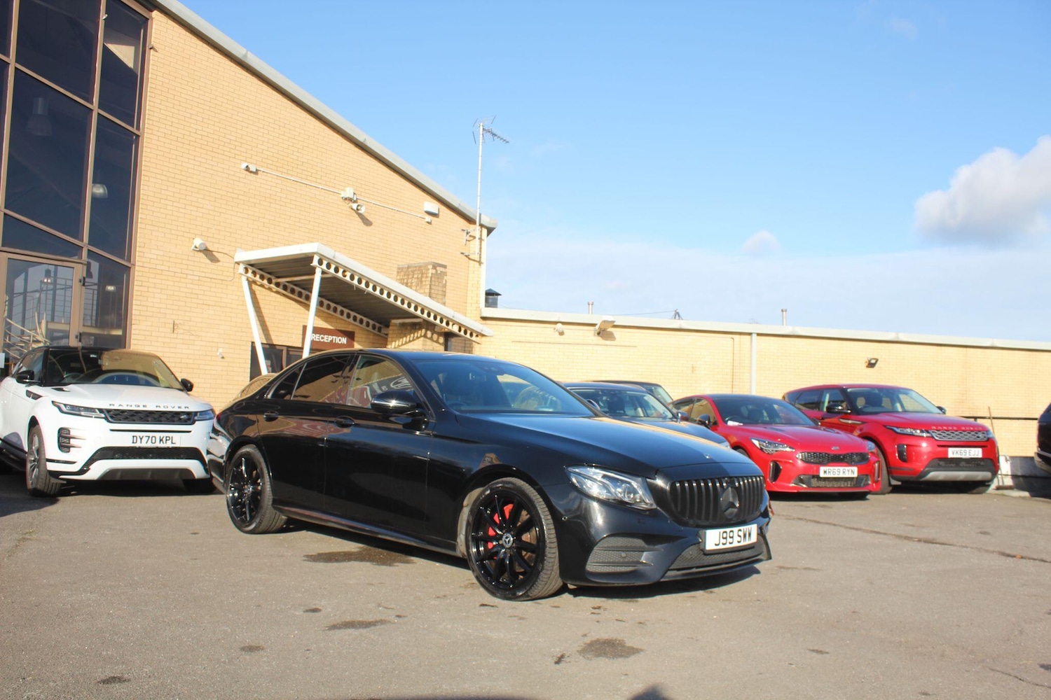 Used Mercedes-Benz E Class 2019 for sale - 76993165: Photo 3