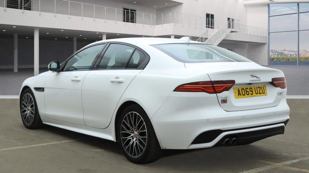 Used Jaguar XE 2019 for sale - 77054084: Photo 3