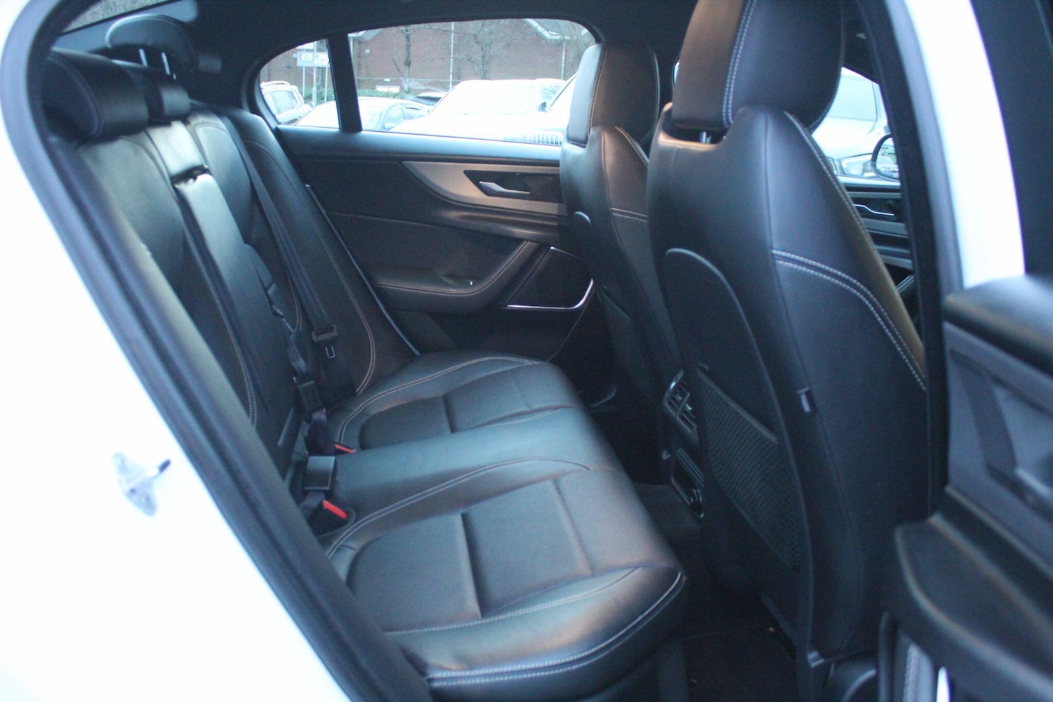 Used Jaguar XE 2019 for sale - 77054084: Photo 31