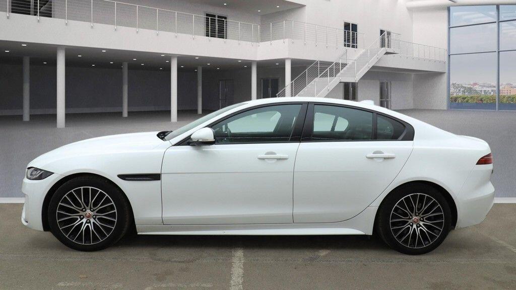 Used Jaguar XE 2019 for sale - 77054084: Photo 6
