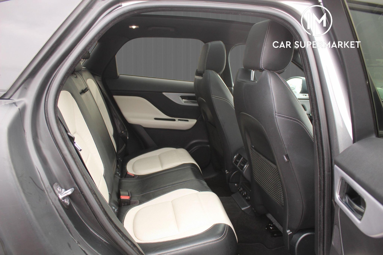 Used Jaguar F-Pace 2018 for sale - 77015527: Photo 14