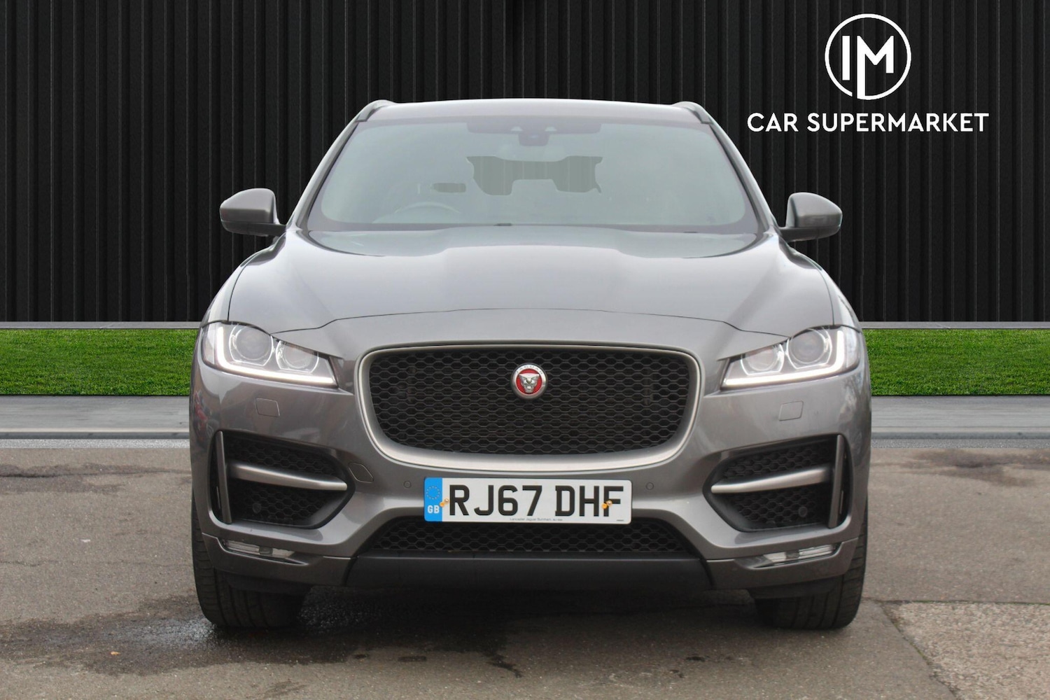 Used Jaguar F-Pace 2018 for sale - 77015527: Photo 2
