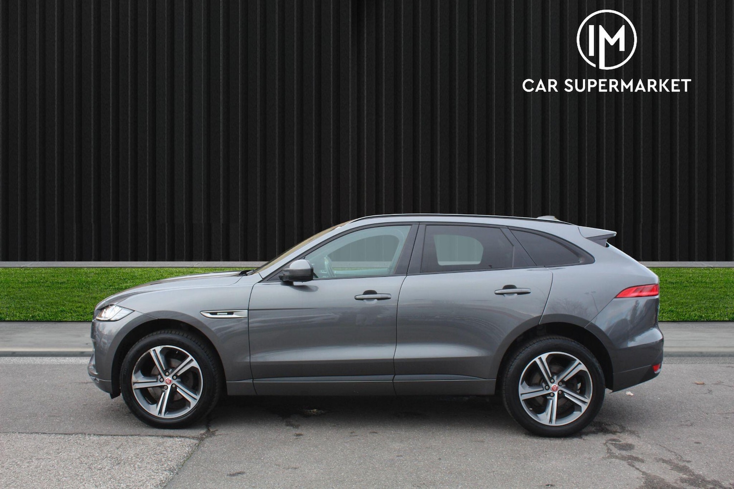 Used Jaguar F-Pace 2018 for sale - 77015527: Photo 7
