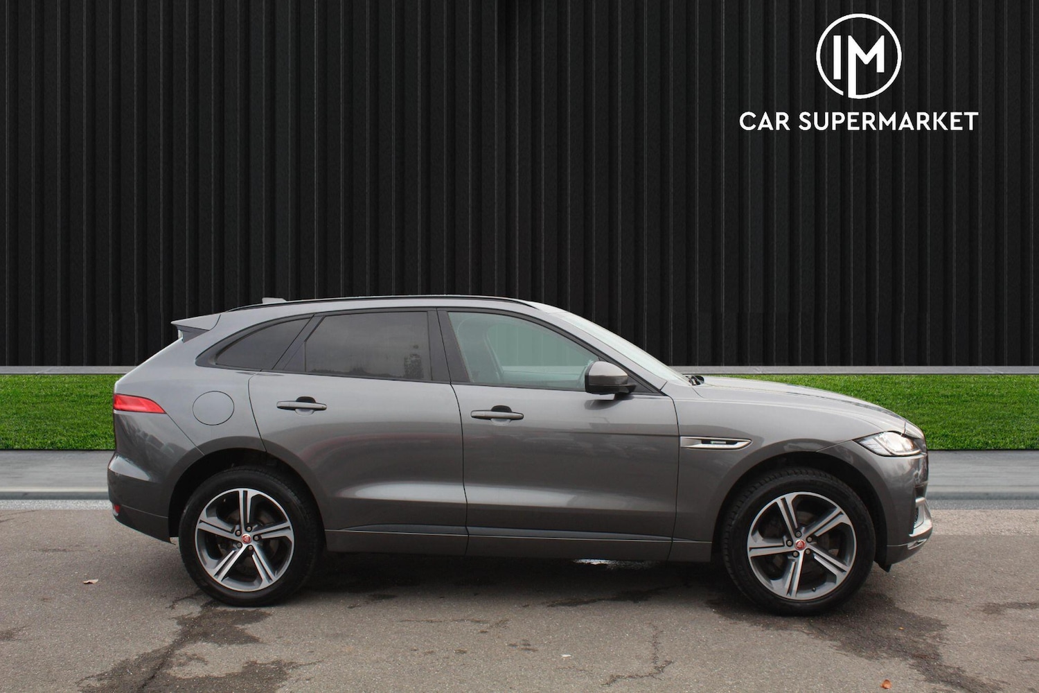 Used Jaguar F-Pace 2018 for sale - 77015527: Photo 9