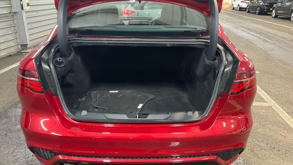 Used Jaguar XE 2020 for sale - 77237617: Photo 7