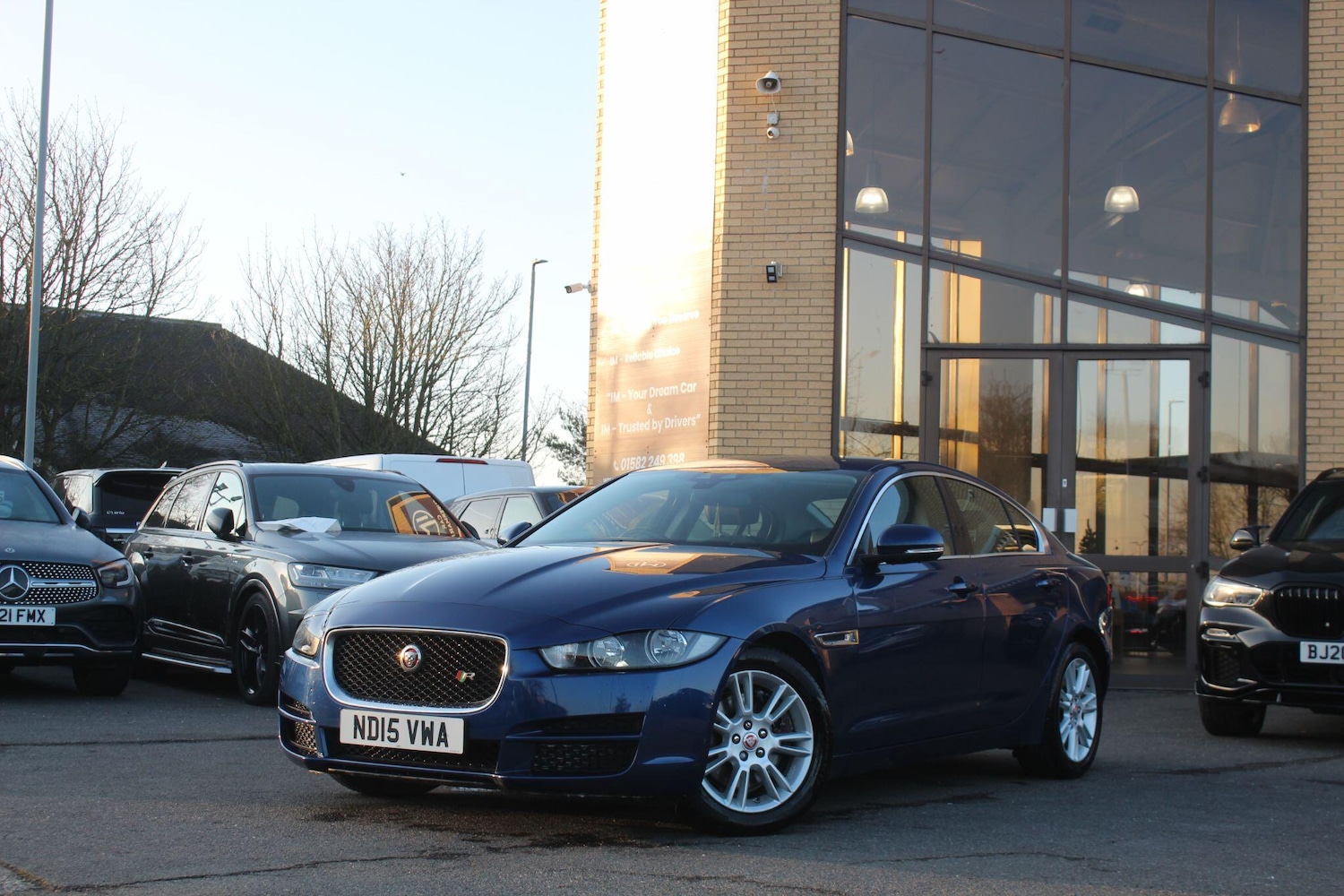 Used Jaguar XE 2015 for sale - 77081875: Photo 7