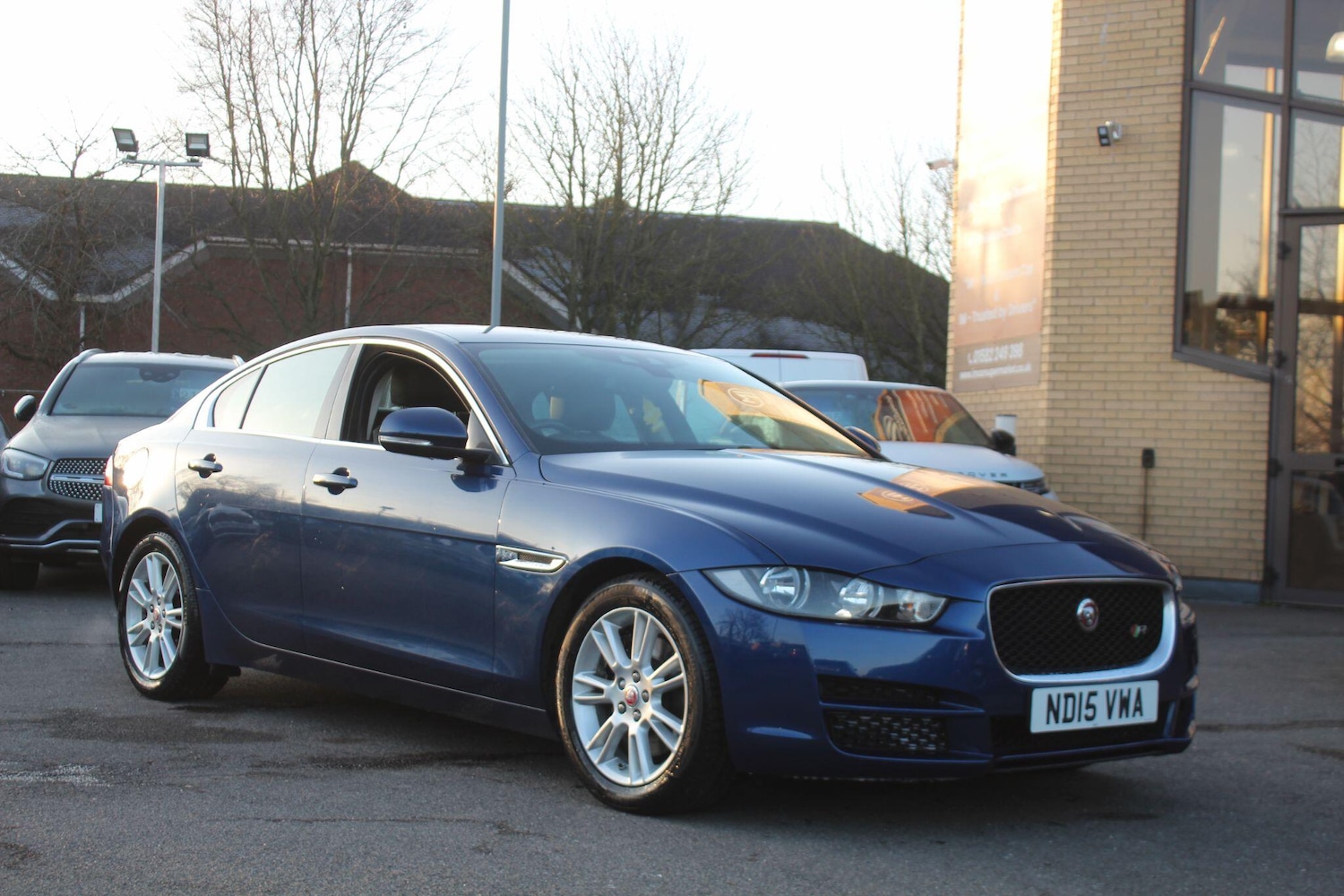 Used Jaguar XE 2015 for sale - 77081875: Photo 9