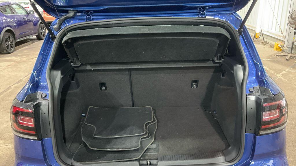 Used Volkswagen T-Cross 2020 for sale - 77040746: Photo 11