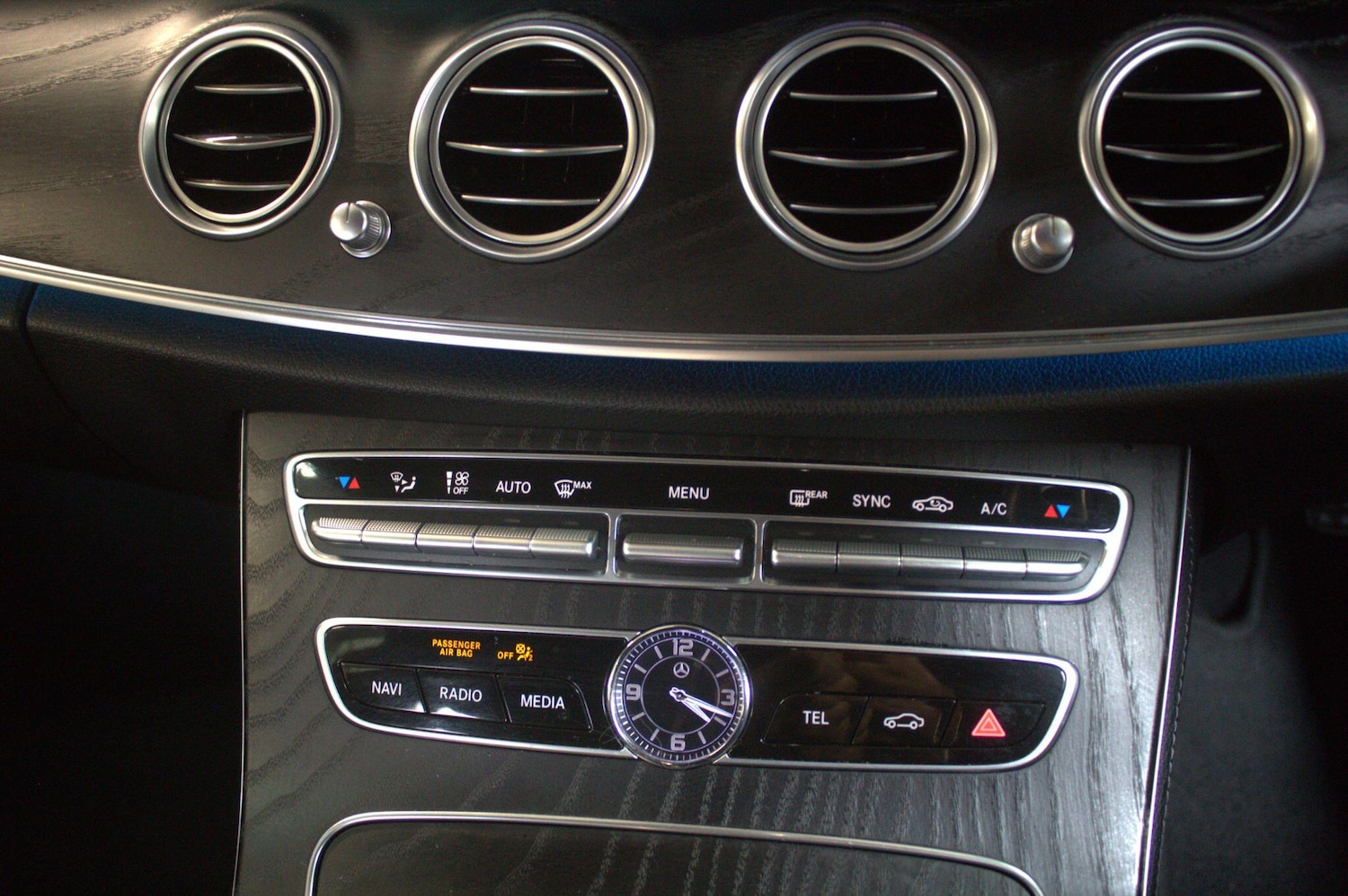 Used Mercedes-Benz E Class 2019 for sale - 76238677: Photo 30