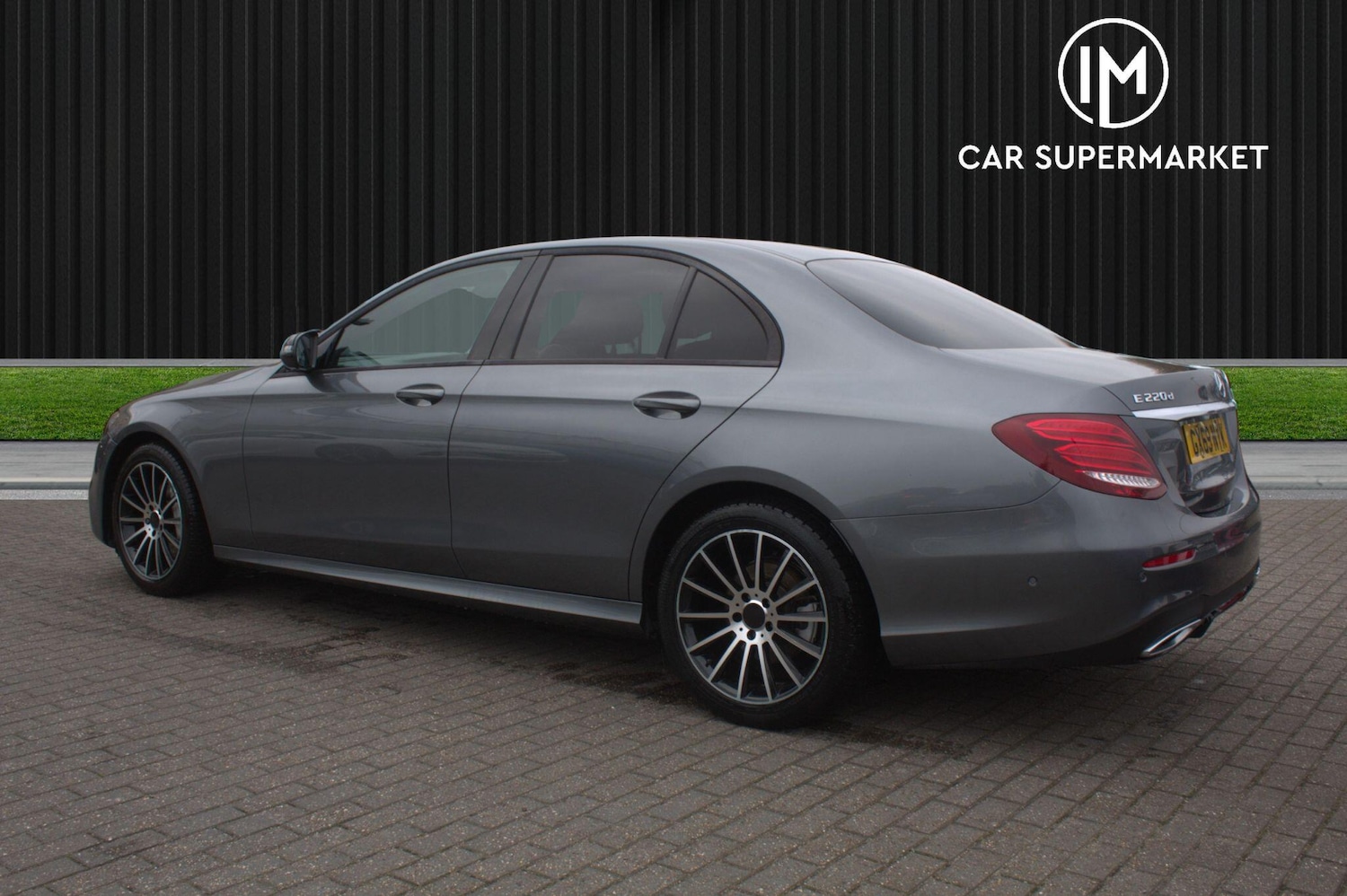 Used Mercedes-Benz E Class 2019 for sale - 76238677: Photo 8