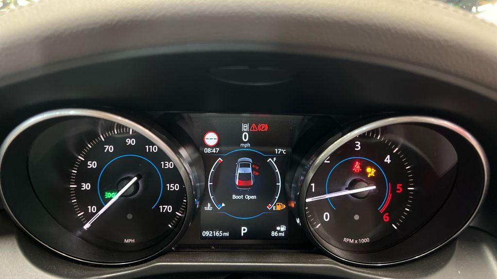 Used Jaguar XF 2017 for sale - 76562479: Photo 8