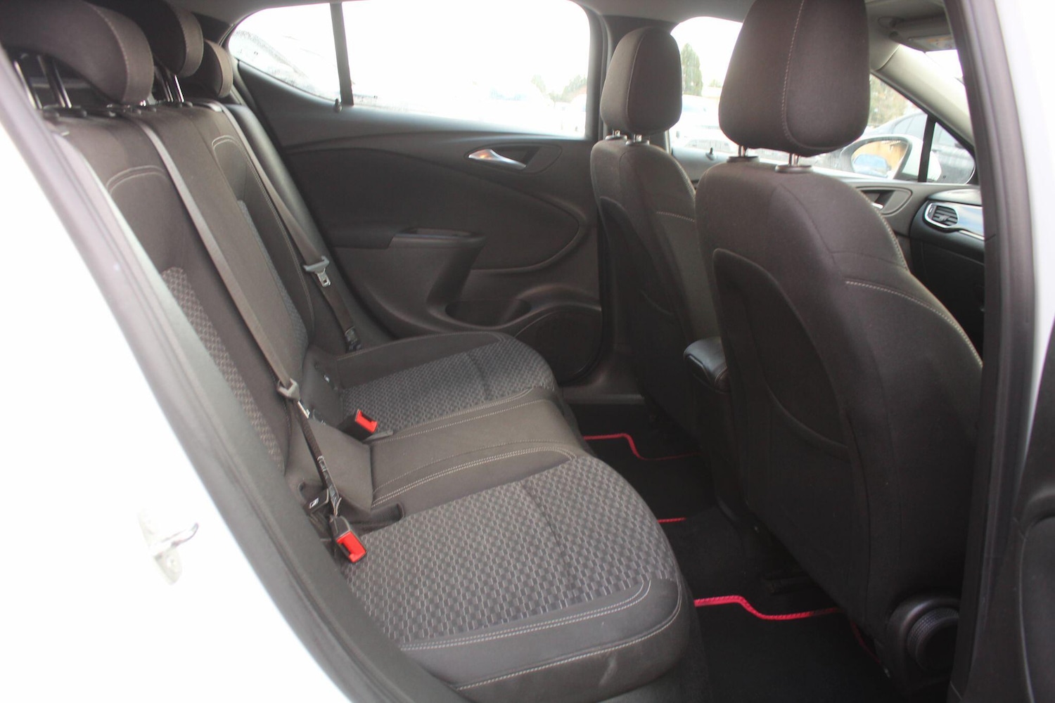 Used Vauxhall Astra 2019 for sale - 77400853: Photo 24