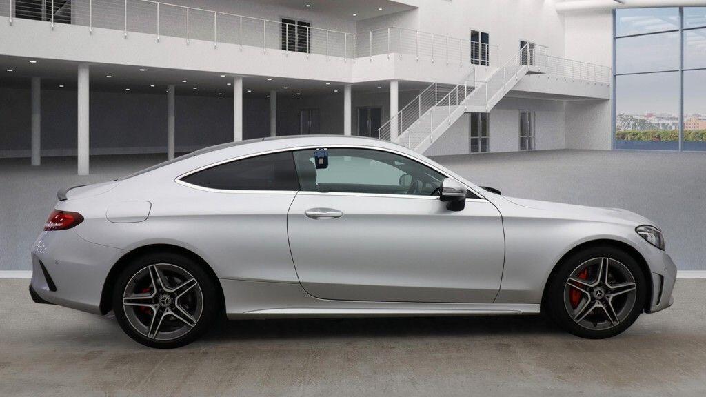 Used Mercedes-Benz C Class 2019 for sale - 77411694: Photo 5