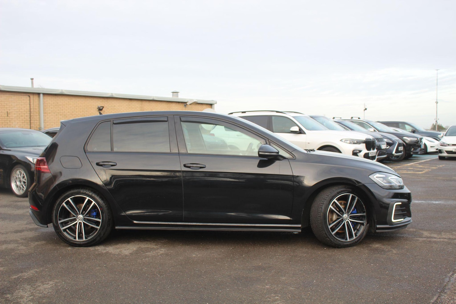 Used Volkswagen Golf 2017 for sale - 76866453: Photo 23