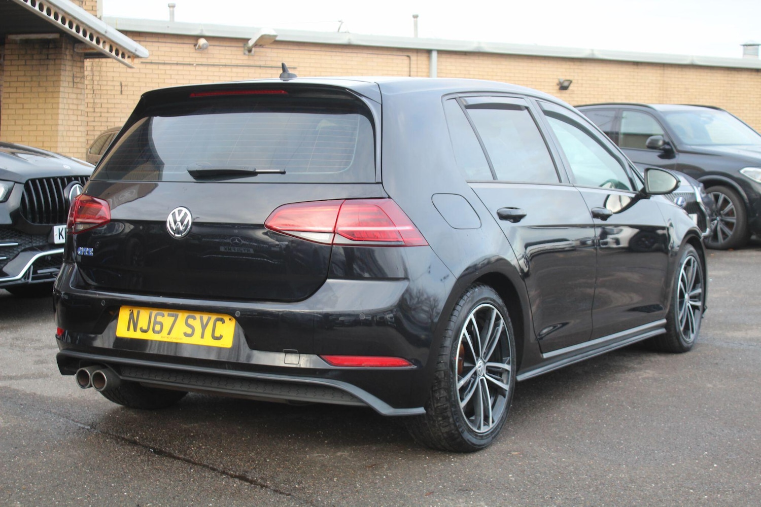 Used Volkswagen Golf 2017 for sale - 76866453: Photo 24